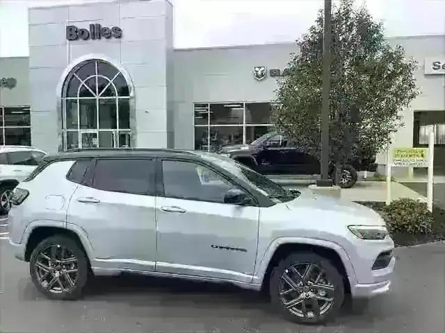 new 2024 Jeep Compass car, priced at $39,995