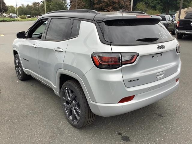 new 2024 Jeep Compass car, priced at $39,995