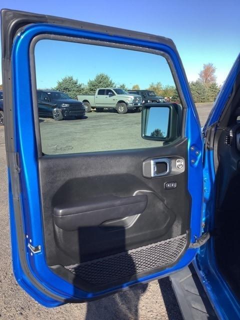 used 2021 Jeep Gladiator car, priced at $32,497