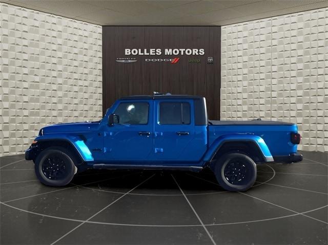 used 2021 Jeep Gladiator car, priced at $32,497