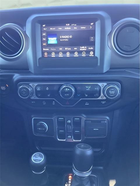 used 2021 Jeep Gladiator car, priced at $32,497