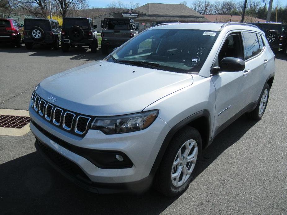 new 2024 Jeep Compass car, priced at $34,088