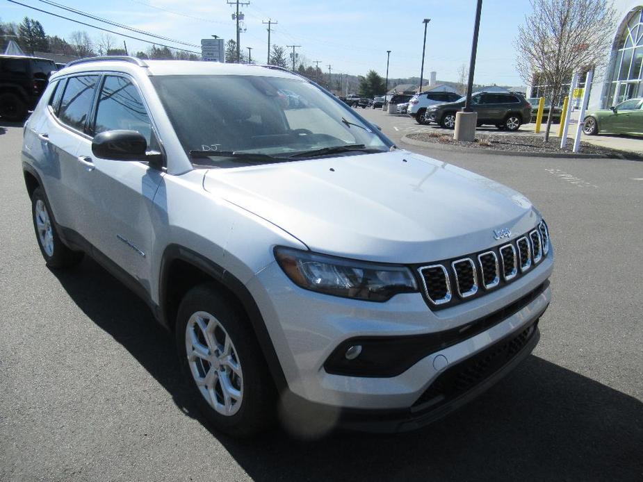 new 2024 Jeep Compass car, priced at $34,088