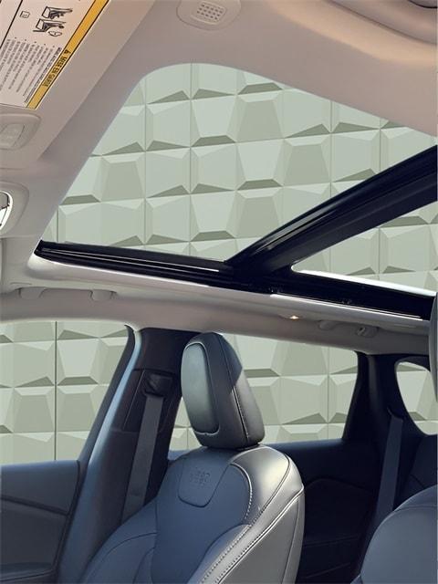 used 2021 Jeep Cherokee car, priced at $27,935