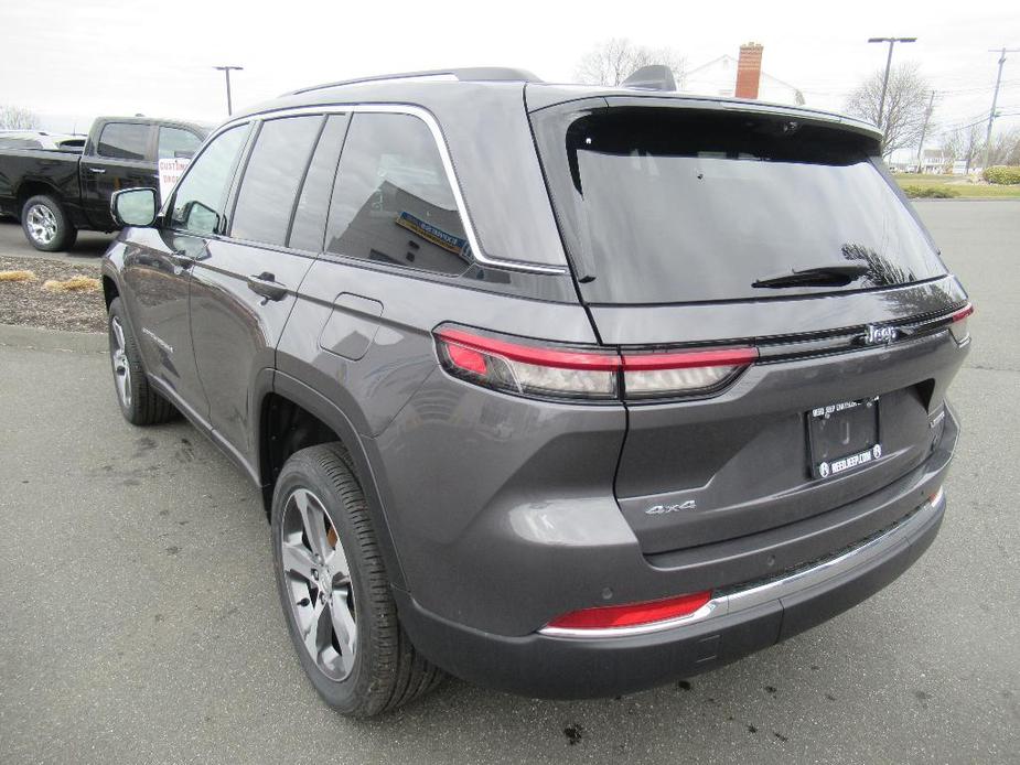 new 2024 Jeep Grand Cherokee car, priced at $52,948