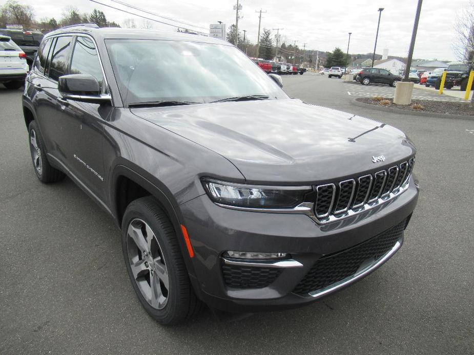 new 2024 Jeep Grand Cherokee car, priced at $52,948