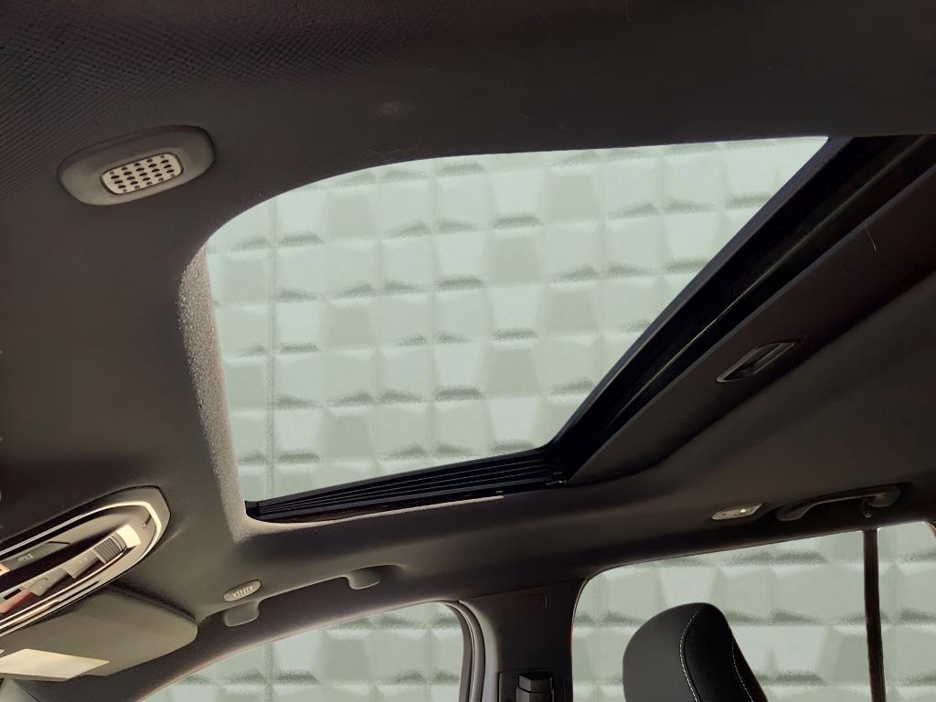 new 2025 Jeep Grand Cherokee car, priced at $42,082