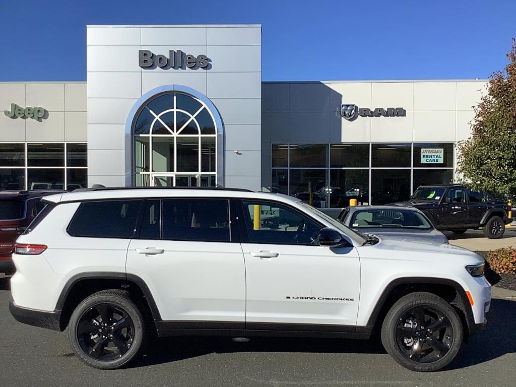 new 2025 Jeep Grand Cherokee L car, priced at $47,612
