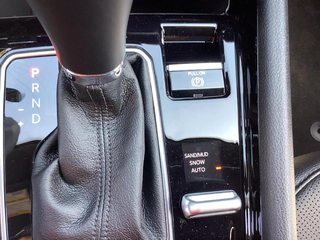 new 2025 Jeep Compass car, priced at $40,885