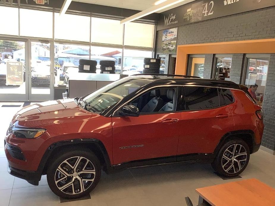 new 2024 Jeep Compass car, priced at $38,985