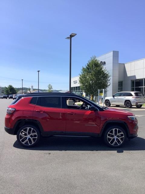 new 2024 Jeep Compass car, priced at $34,985