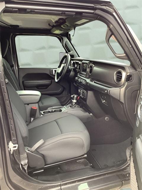 used 2022 Jeep Gladiator car, priced at $31,978