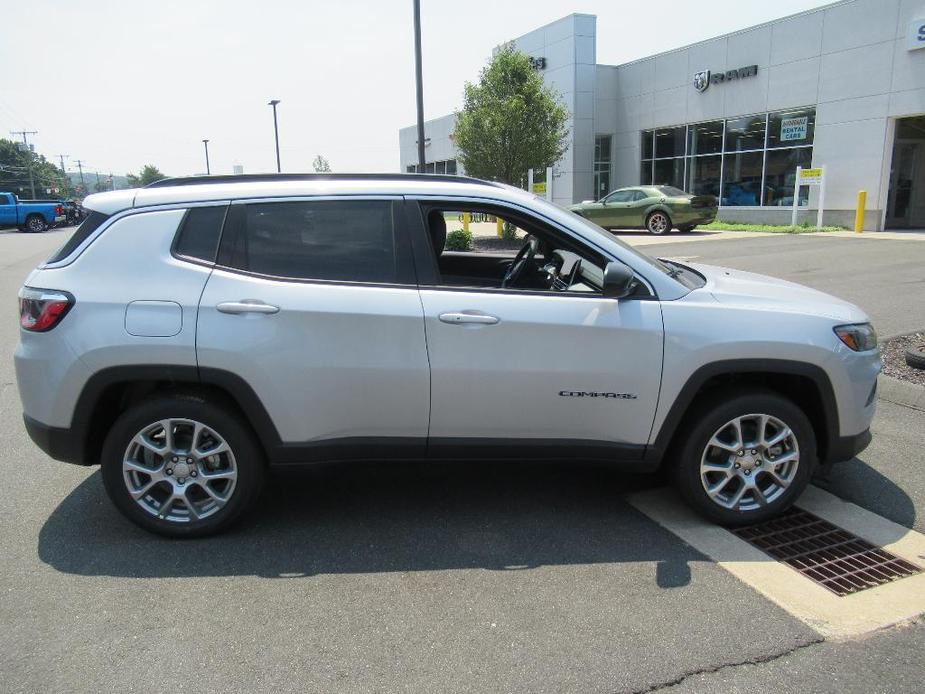 new 2024 Jeep Compass car, priced at $36,345