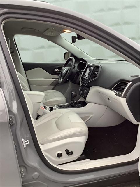 used 2021 Jeep Cherokee car, priced at $24,775