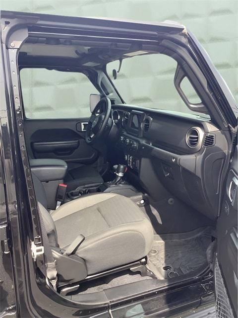used 2021 Jeep Gladiator car, priced at $33,789