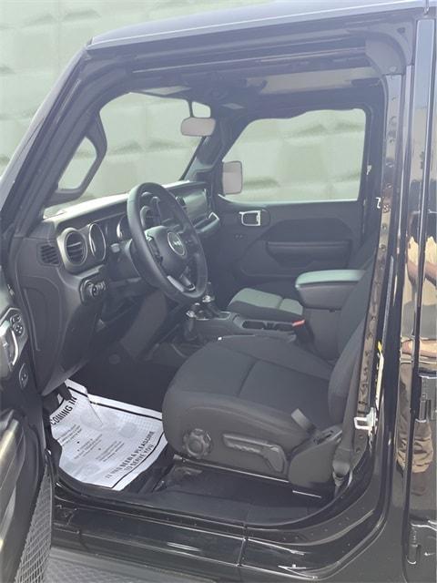 used 2021 Jeep Gladiator car, priced at $33,789