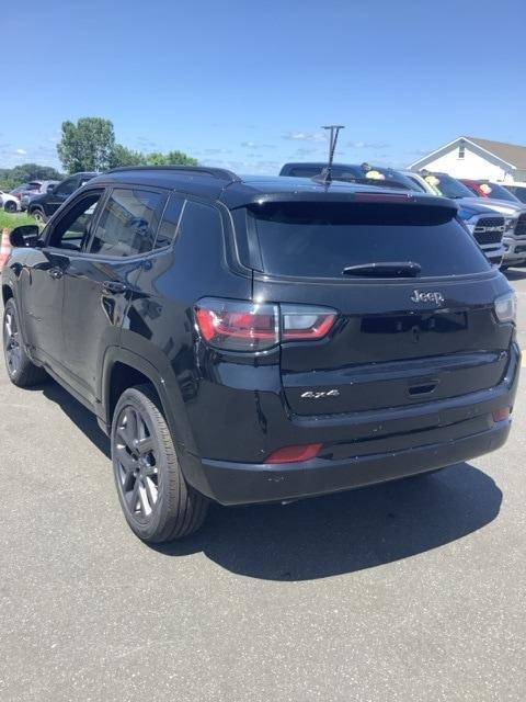 new 2024 Jeep Compass car, priced at $39,995