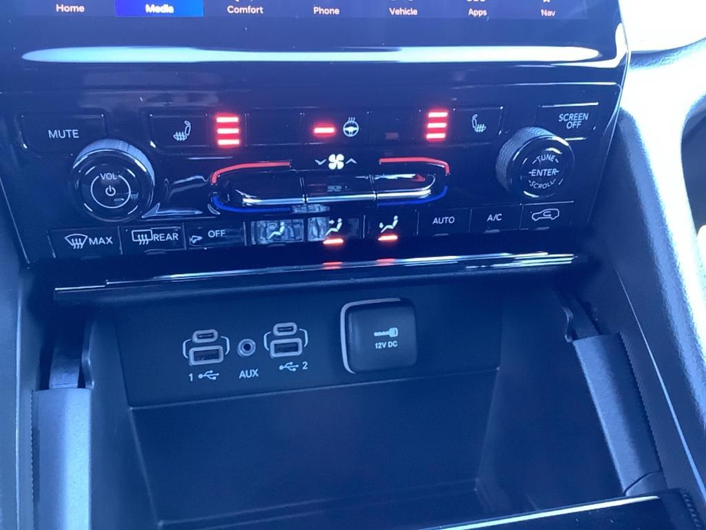 new 2025 Jeep Grand Cherokee car, priced at $39,754