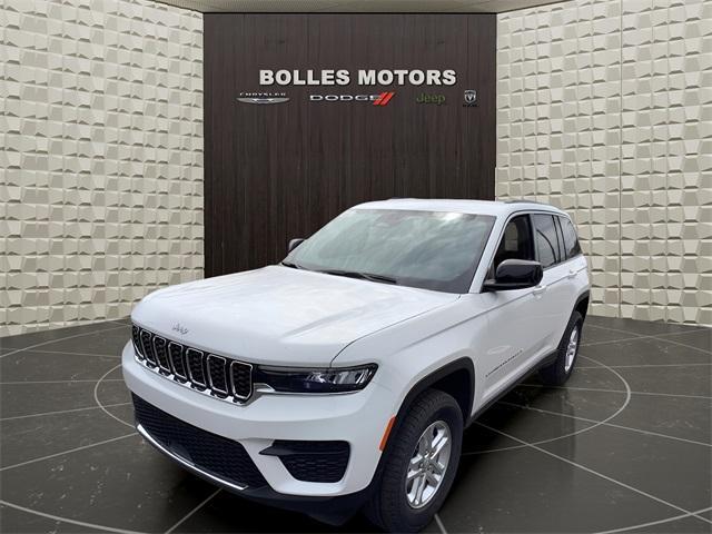 new 2025 Jeep Grand Cherokee car, priced at $40,130