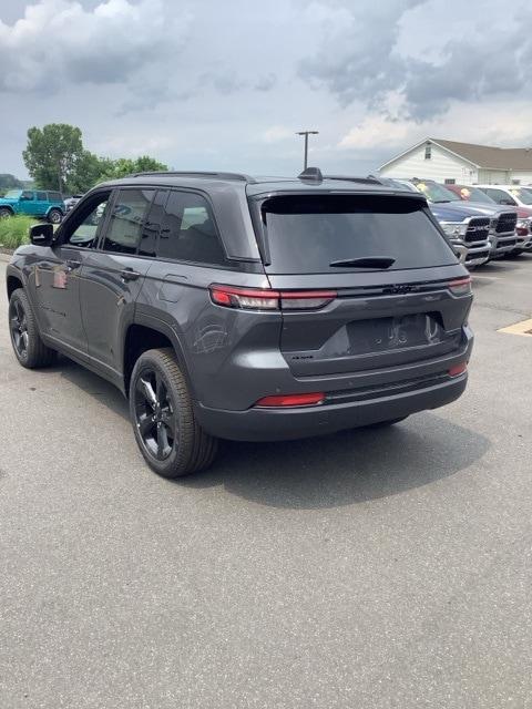 new 2024 Jeep Grand Cherokee car, priced at $53,700