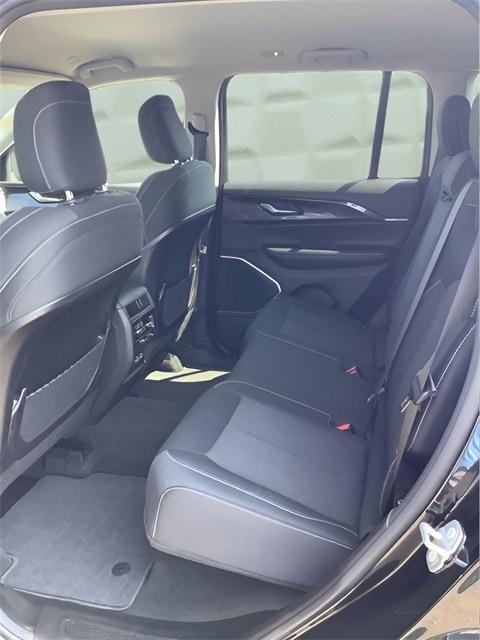used 2022 Jeep Grand Cherokee car, priced at $30,498