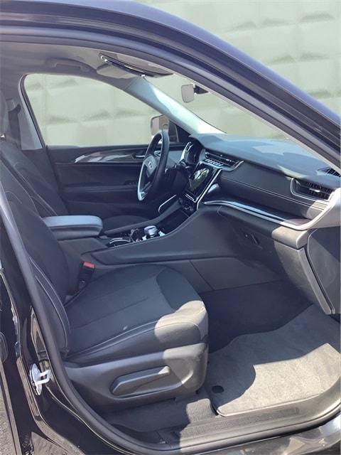 used 2022 Jeep Grand Cherokee car, priced at $30,498