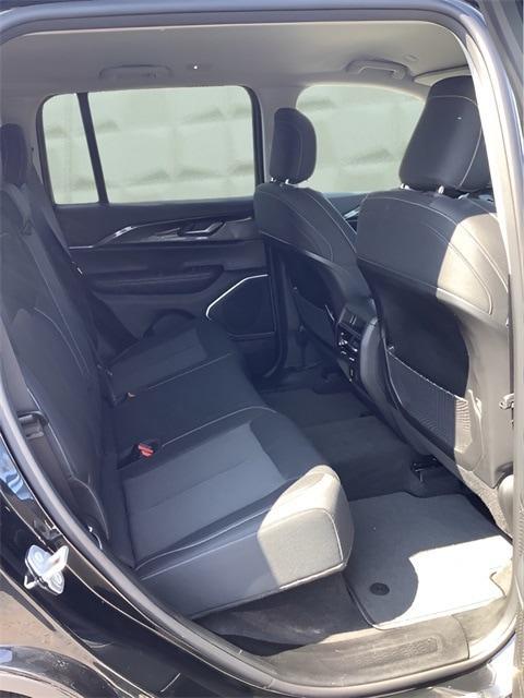 used 2022 Jeep Grand Cherokee car, priced at $30,498