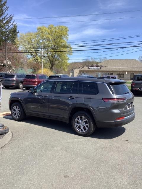 used 2021 Jeep Grand Cherokee L car, priced at $31,333