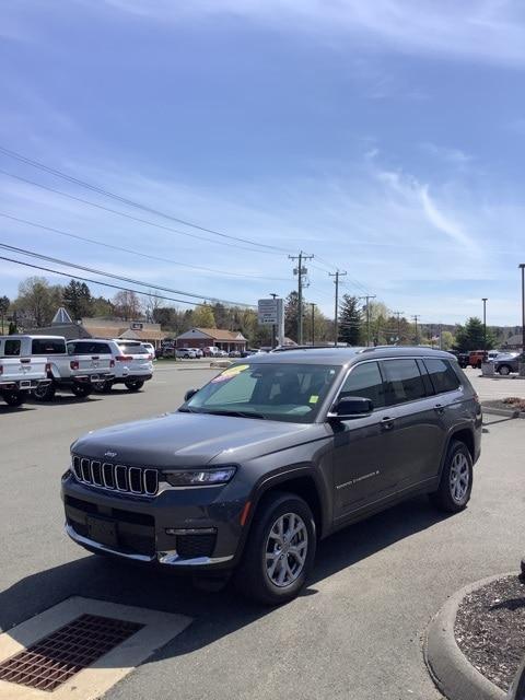 used 2021 Jeep Grand Cherokee L car, priced at $31,333