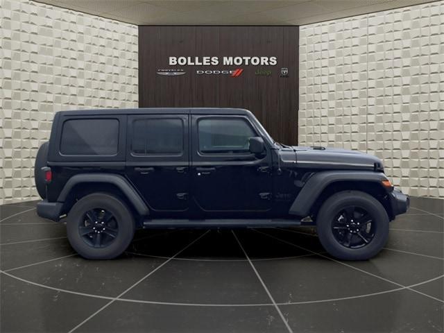 used 2022 Jeep Wrangler Unlimited car, priced at $33,475