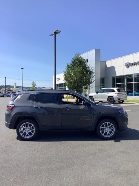 new 2024 Jeep Compass car, priced at $36,345