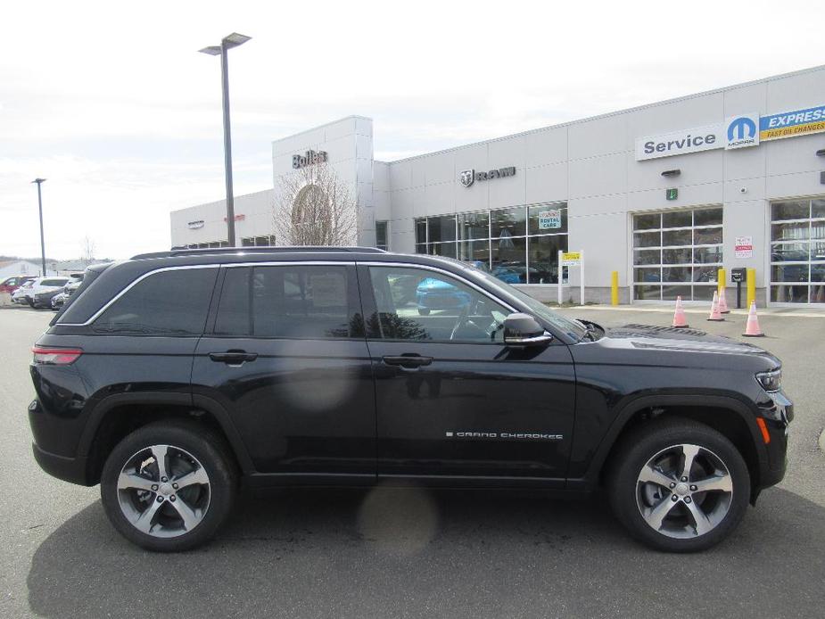 new 2024 Jeep Grand Cherokee 4xe car, priced at $63,648