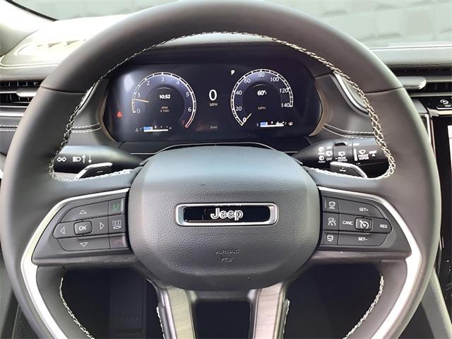 new 2025 Jeep Grand Cherokee car, priced at $48,715