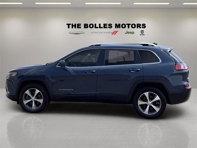 used 2021 Jeep Cherokee car, priced at $24,957