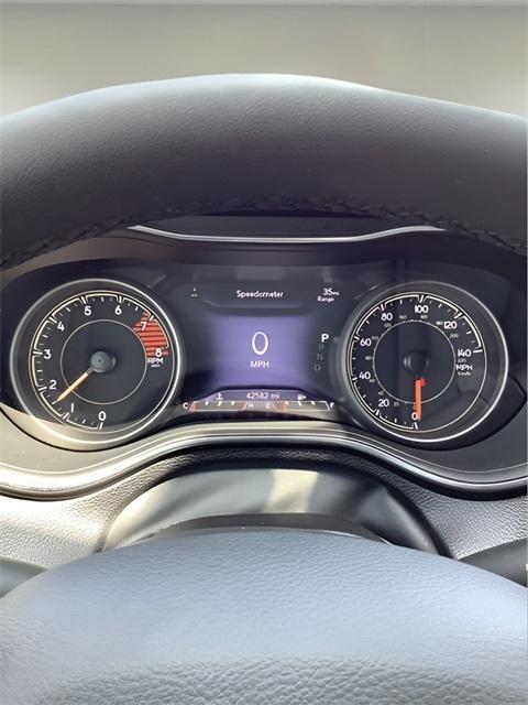 used 2021 Jeep Cherokee car, priced at $24,998