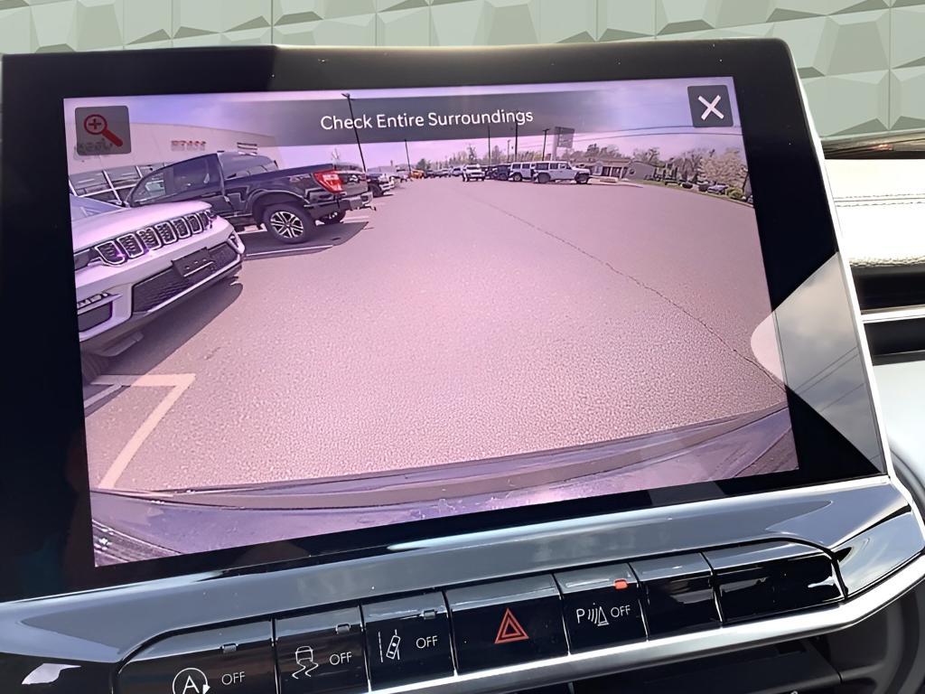 new 2025 Jeep Compass car, priced at $35,492