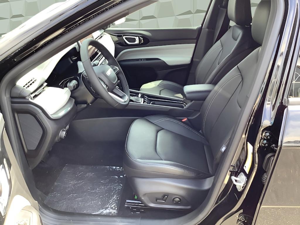new 2025 Jeep Compass car, priced at $35,492