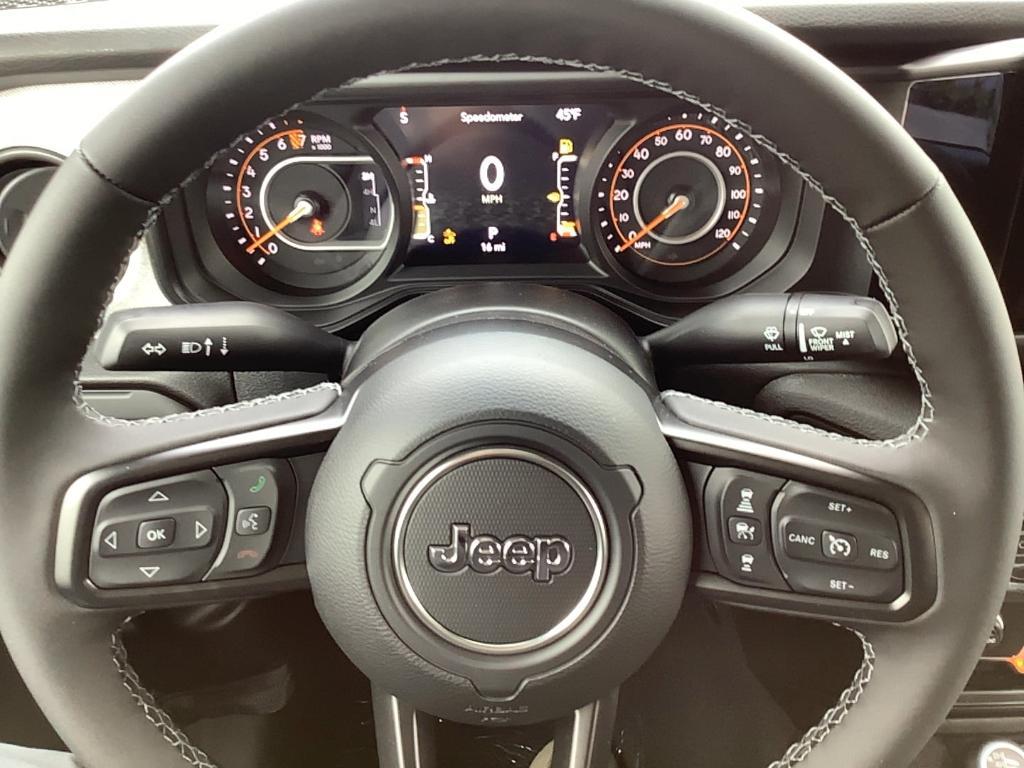 new 2026 Jeep Gladiator car, priced at $51,977