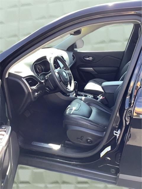 used 2021 Jeep Cherokee car, priced at $26,289