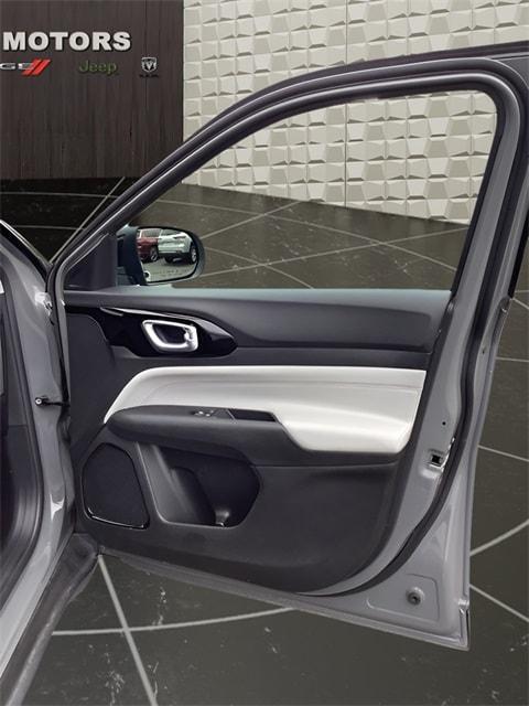 used 2022 Jeep Compass car, priced at $24,988