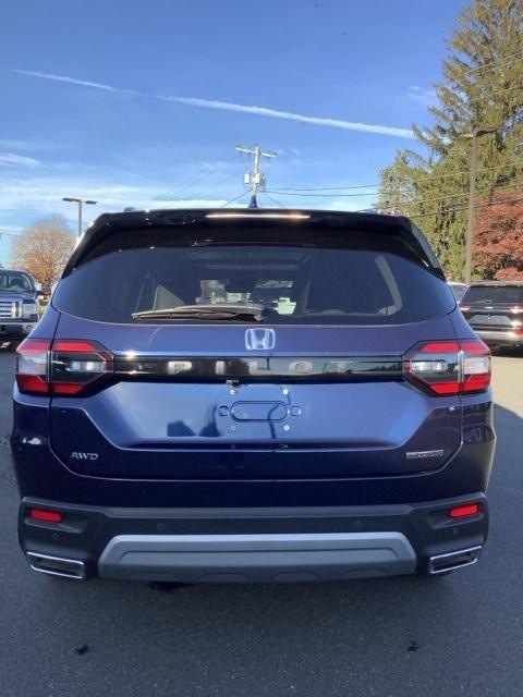 used 2024 Honda Pilot car, priced at $45,426