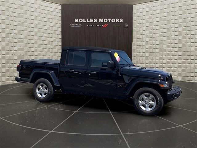 used 2021 Jeep Gladiator car, priced at $34,765