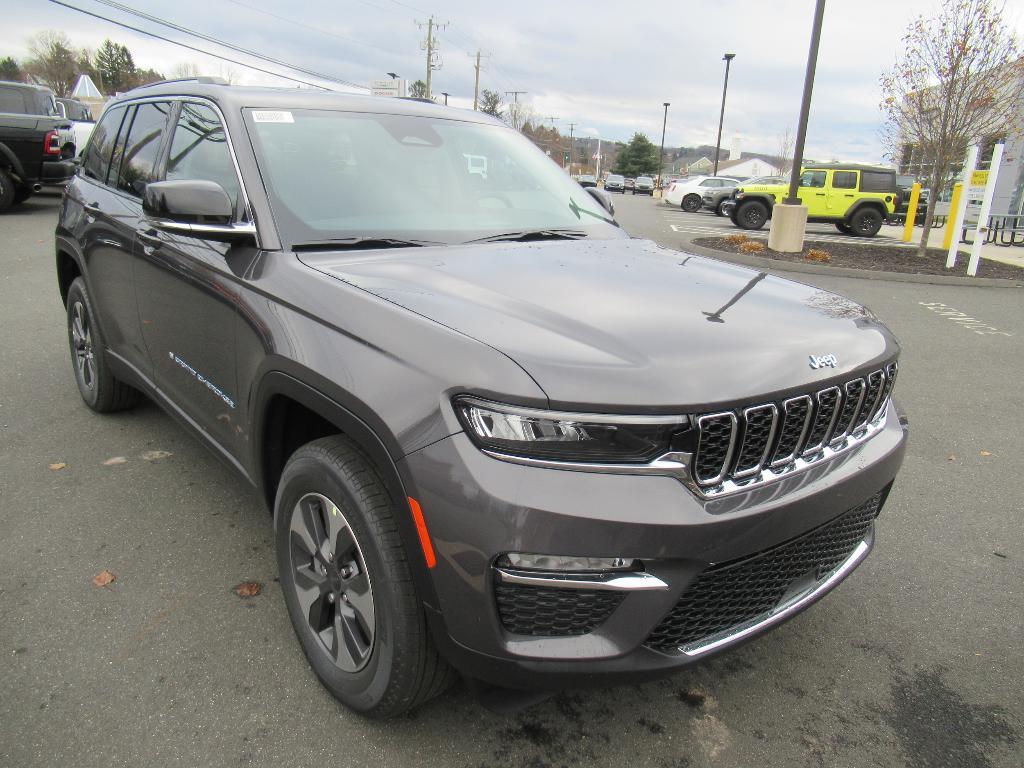 new 2024 Jeep Grand Cherokee 4xe car, priced at $61,649