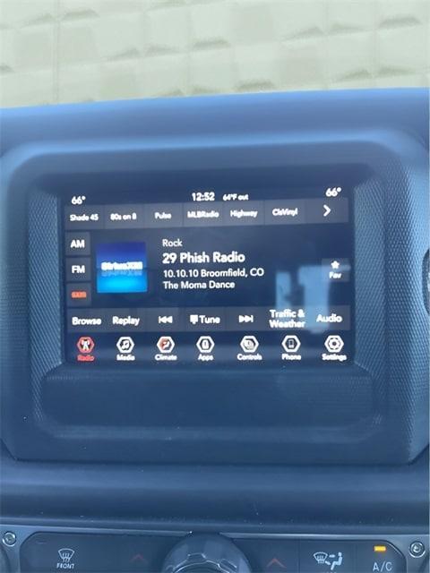 used 2022 Jeep Gladiator car, priced at $32,400