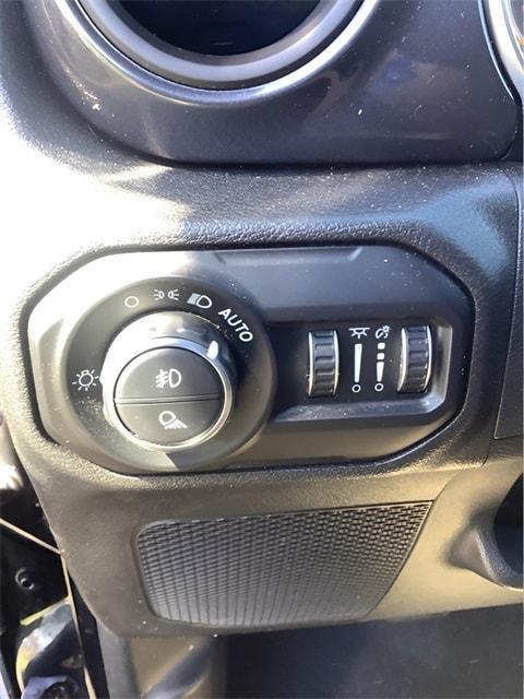 used 2022 Jeep Gladiator car, priced at $32,400