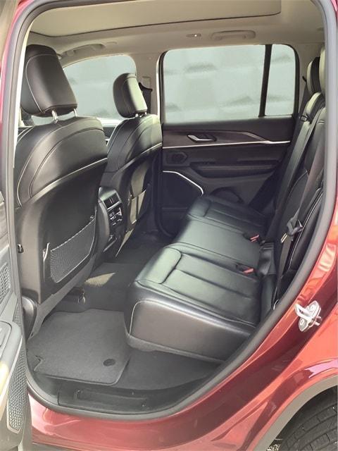 used 2022 Jeep Grand Cherokee car, priced at $31,555