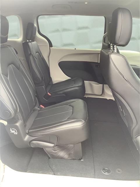 used 2024 Chrysler Pacifica car, priced at $36,842