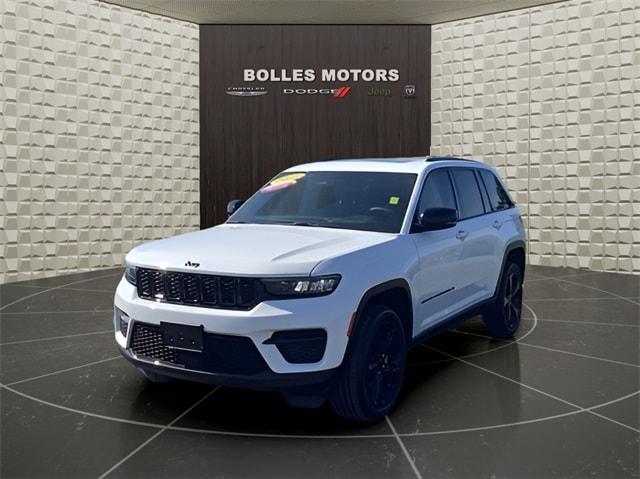 used 2023 Jeep Grand Cherokee car, priced at $36,275
