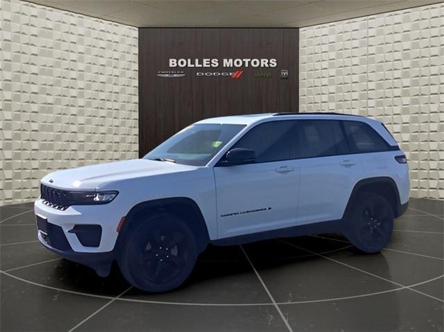 used 2023 Jeep Grand Cherokee car, priced at $36,275