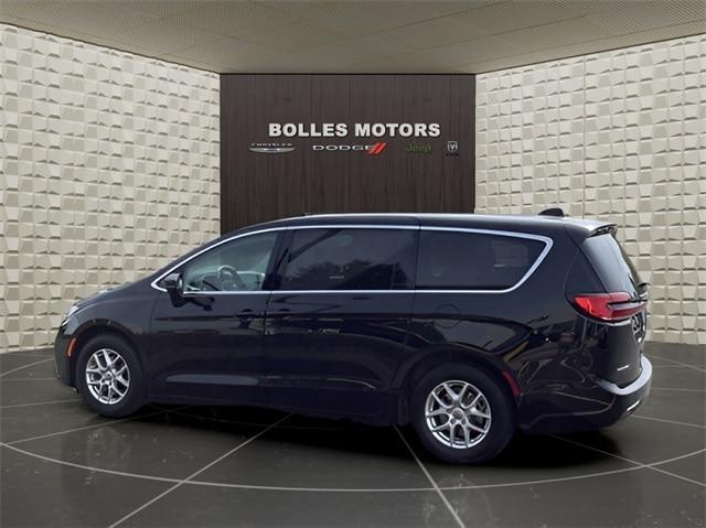 used 2023 Chrysler Pacifica car, priced at $25,788